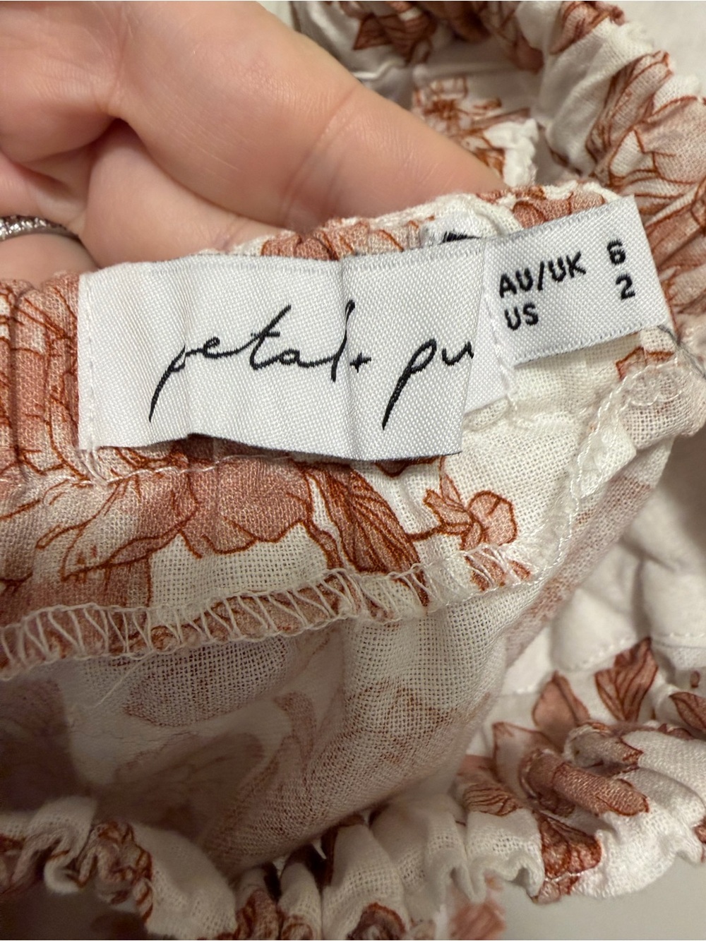 Petal & Pup Tan Floral Printed Aubrey Cutout Open Back Midi Dress Size 2 - Picture 5 of 6